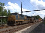 CSX 3252 leads a late I157